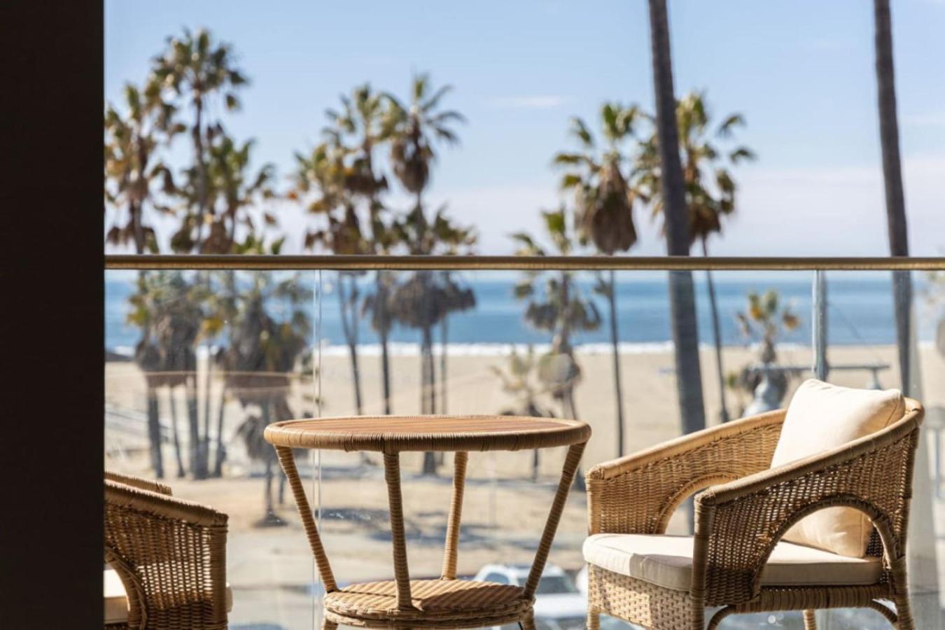 Holiday home The Santa Monica Sunset - 5k Sq Ft Beachfront Luxury *